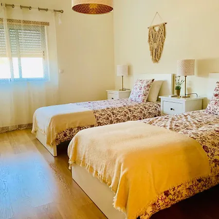Amazing Pool & Garden In *